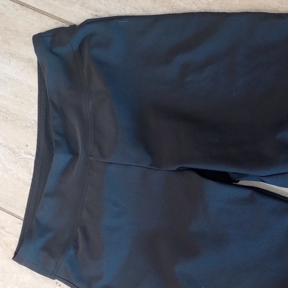 Nike Dri-FIT athletic pull on crop pants dark gray size medium - Picture 2 of 6